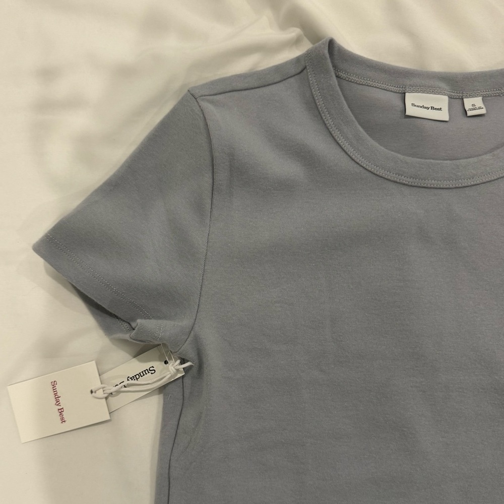 Aritzia Sunday Best Tee